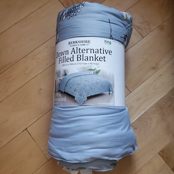 Berkshire Down Alternative Filled Blanket King Size - Picture 1 of 10